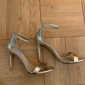 Steve Madden Gold Heels